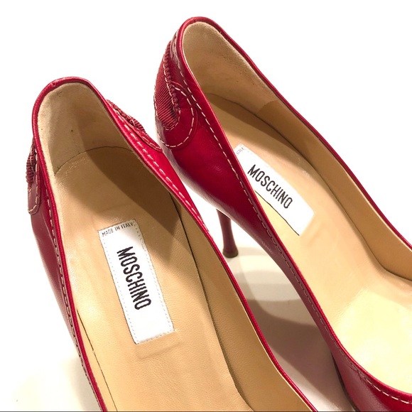 Red Moschino Pump - Picture 7 of 7